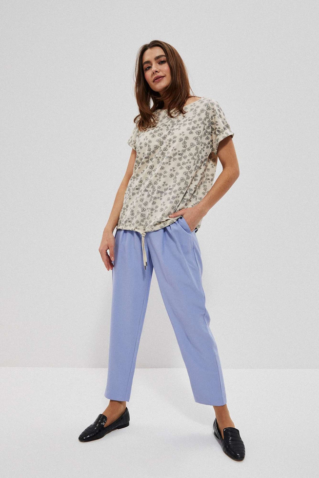 Cotton blouse with an oversize cut