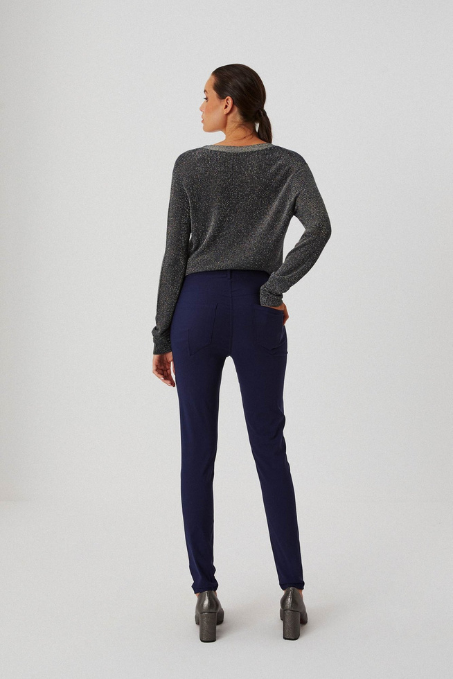High-waisted skinny pants