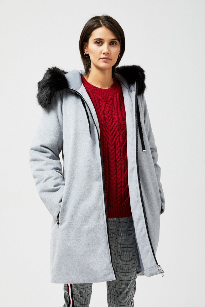 Insulated jacket with detachable fur