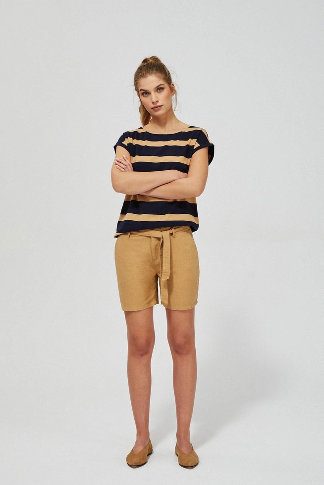 Linen shorts