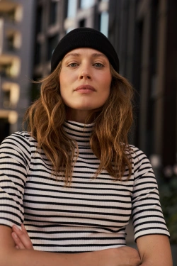 WOMEN'S HAT Z-CZ-4808 BLACK