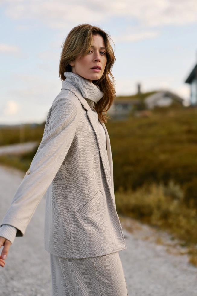 WOMEN'S JACKETS Z-MR-4807 BEIGE