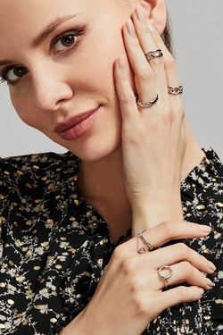 PIERŚCIONEK L-PI-4002 SILVER