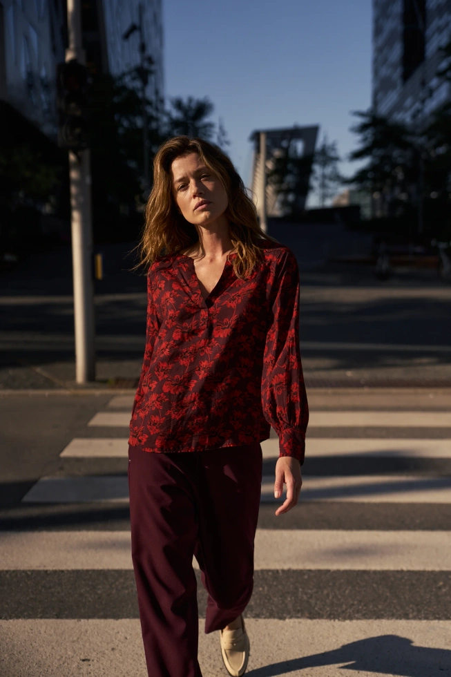 WOMEN'S SHIRT Z-KO-4827 BURGUNDY