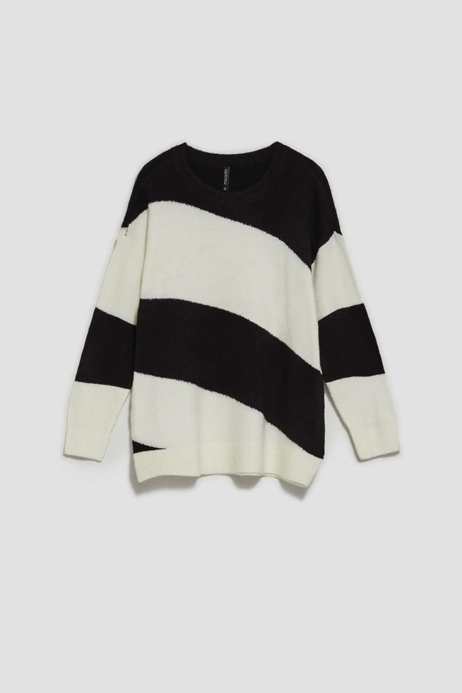 Sweater with diagonal stripes