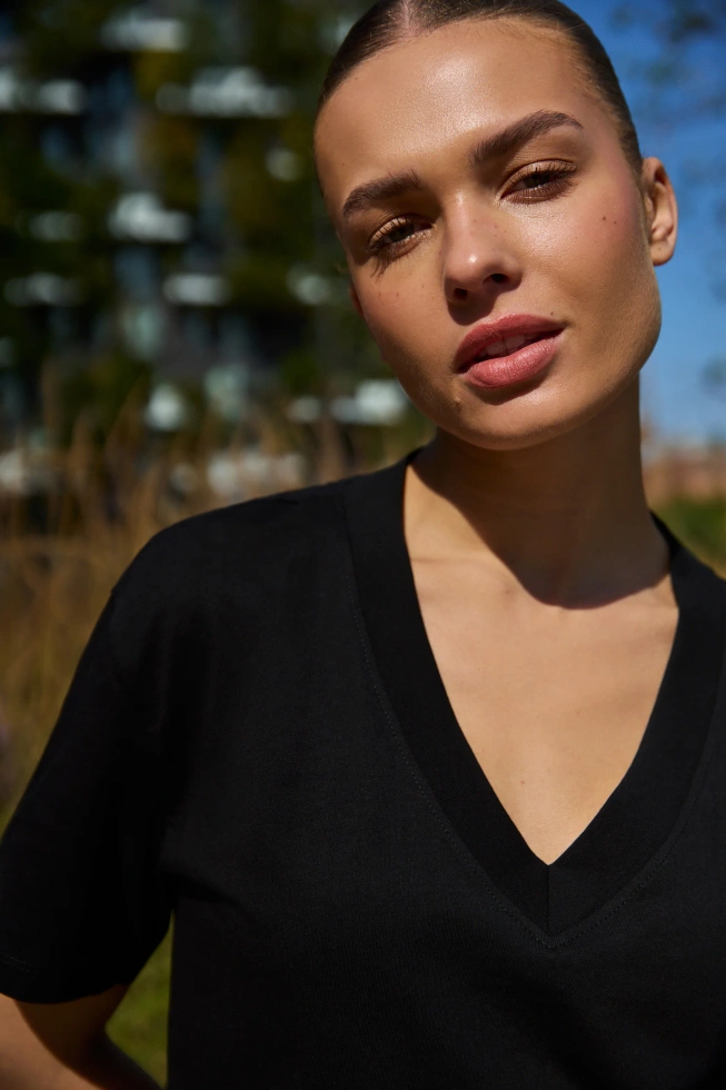 WOMEN'S TSHIRT L-TS-4950 BLACK