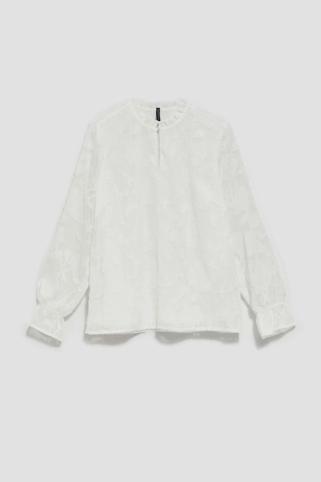 White shirt with openwork sleeves