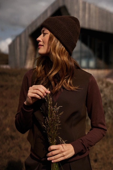 CZAPKA DAMSKA Z-CZ-4809 BROWN