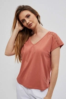 - koralowy || - pomarańczowy