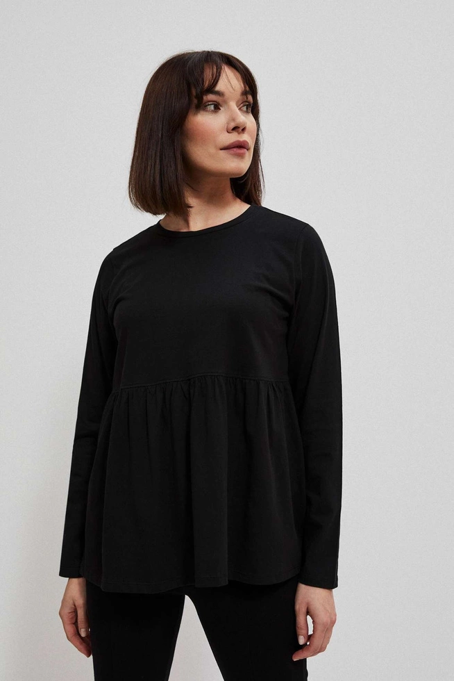 Cotton blouse with a frill