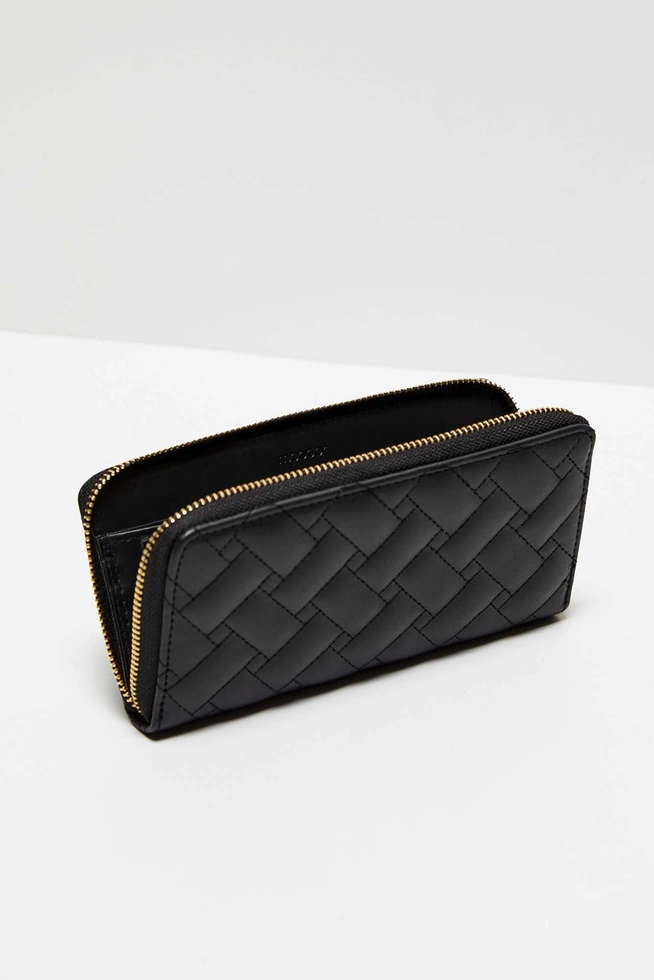 Wallet with a geometric pattern