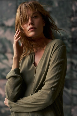 WOMEN'S SHIRT Z-KO-4802 OLIVE