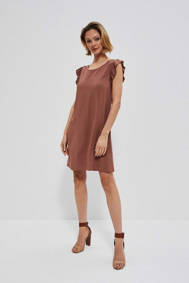 Dress with a frill at the sleeve