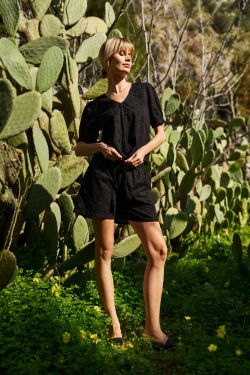 WOMEN'S SHORTS L-SH-4612 BLACK