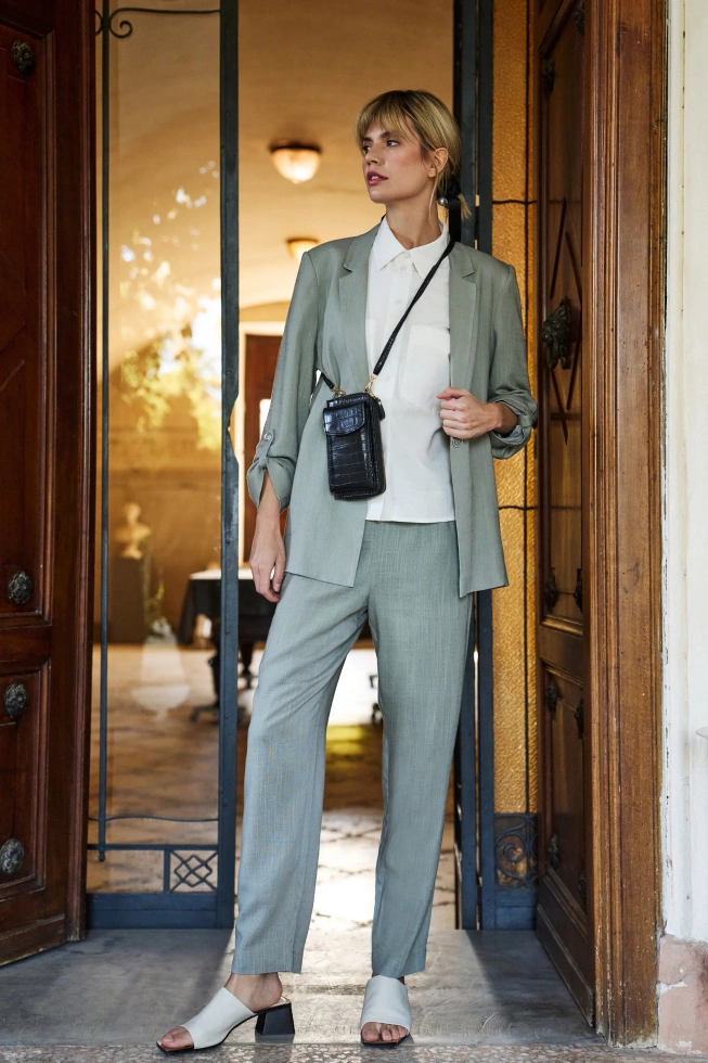 WOMEN'S JACKETS L-MR-4617 OLIVE-set