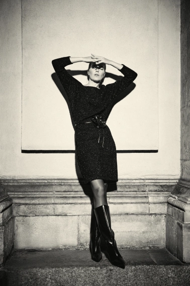 SUKIENKA DAMSKA Z-SU-4825 BLACK-pakiet