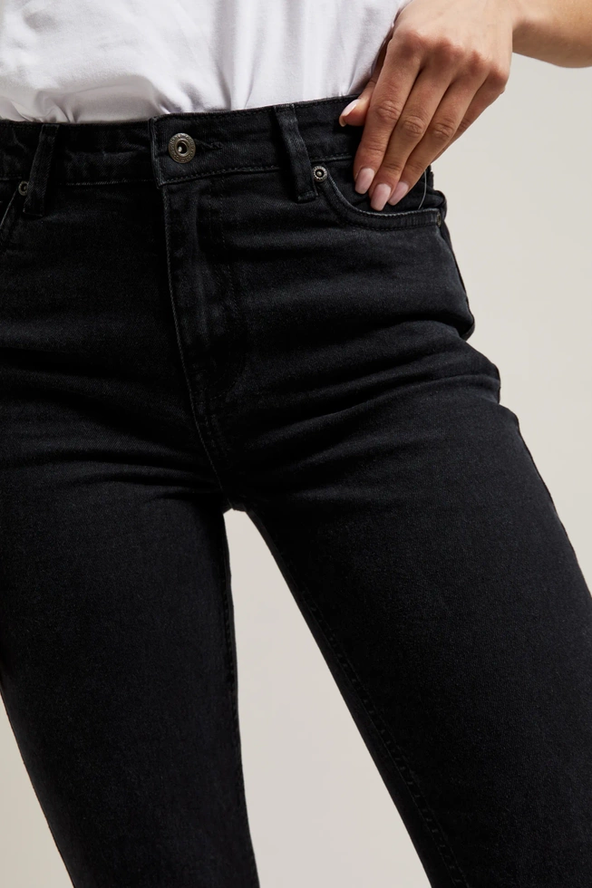 WOMEN'S JEANS Z-JE-4501 BLACK