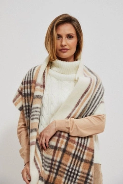 Warm checkered scarf