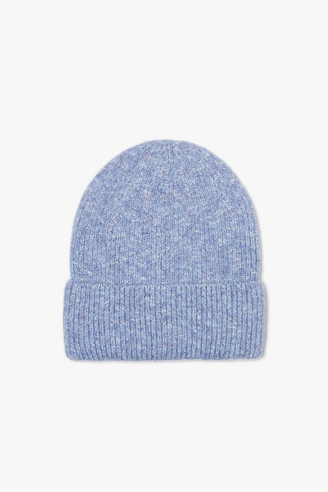 Simple knitted hat