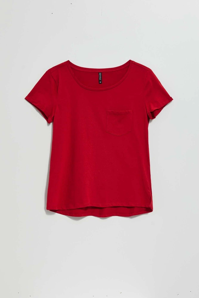 Cotton t-shirt with a pocket