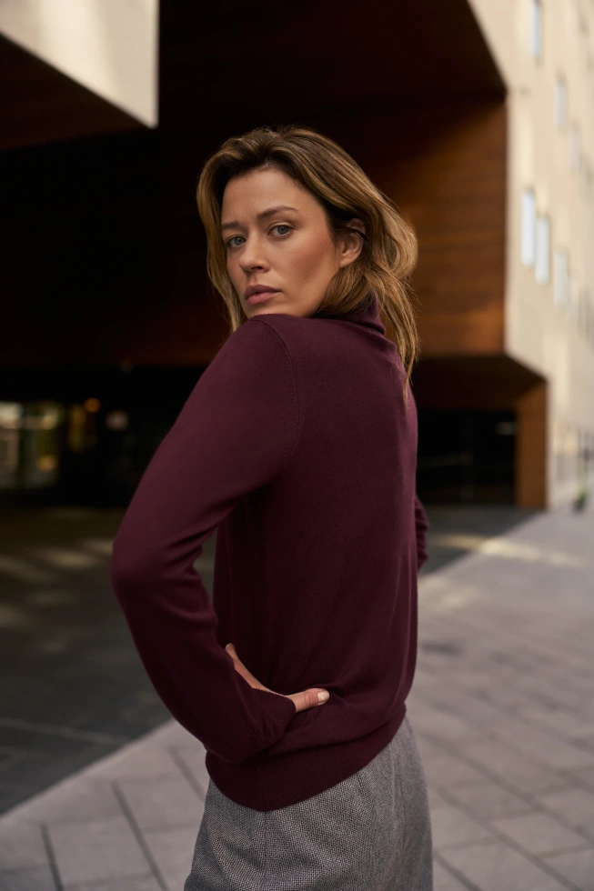 WOMEN'S SWEATER Z-SW-4809 BURGUNDY