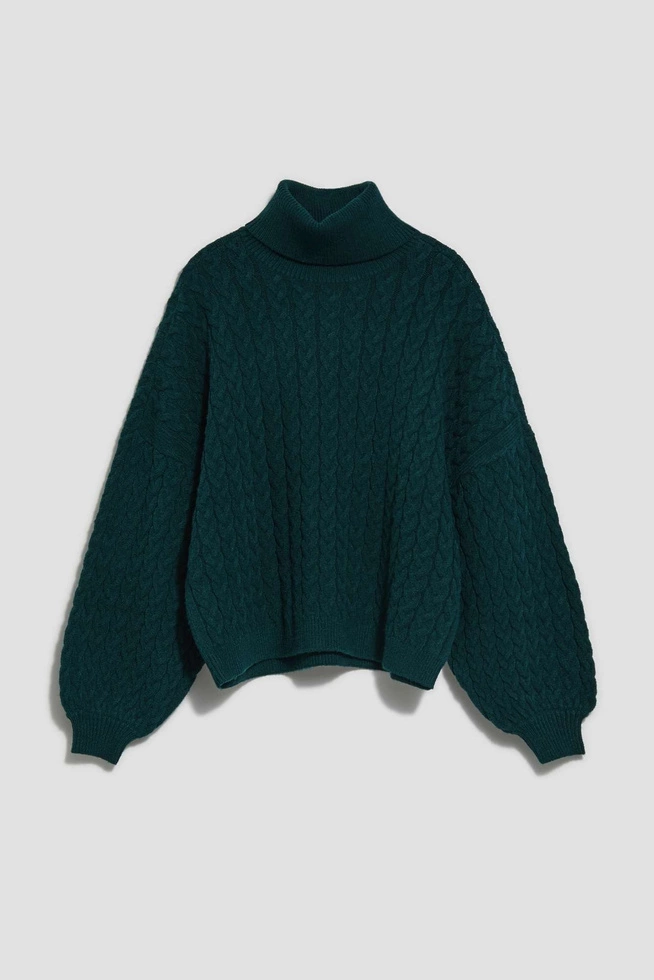 Cable-knit sweater