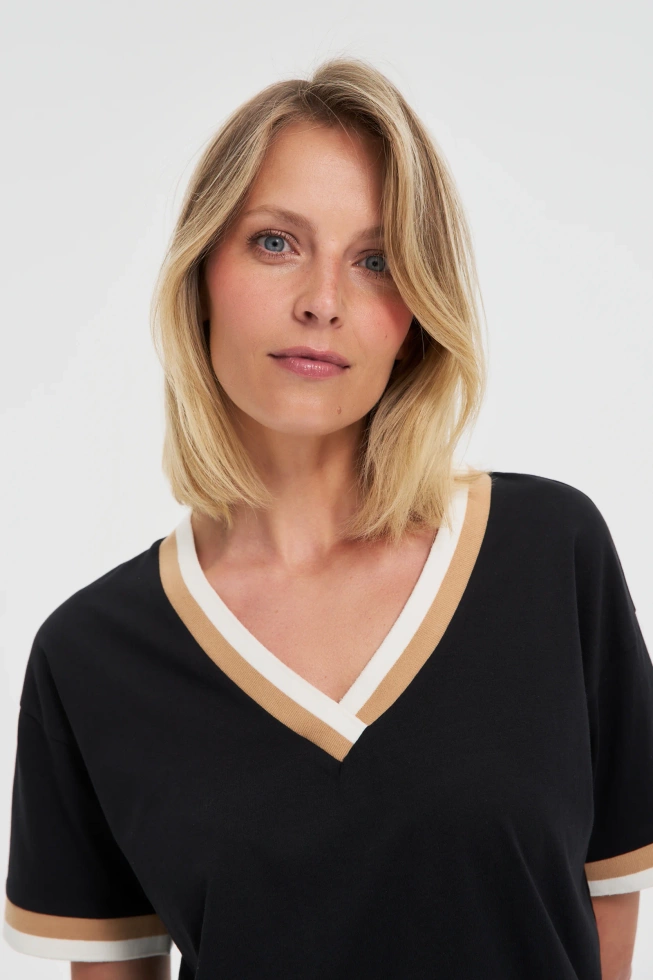 WOMEN'S T-SHIRT L-TS-4747 BLACK