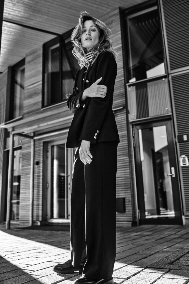 WOMEN'S JACKETS Z-MR-4817 BLACK