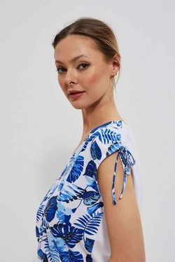 Blouse with a leaf motif