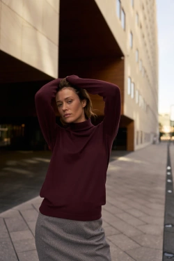 WOMEN'S SWEATER Z-SW-4809 BURGUNDY