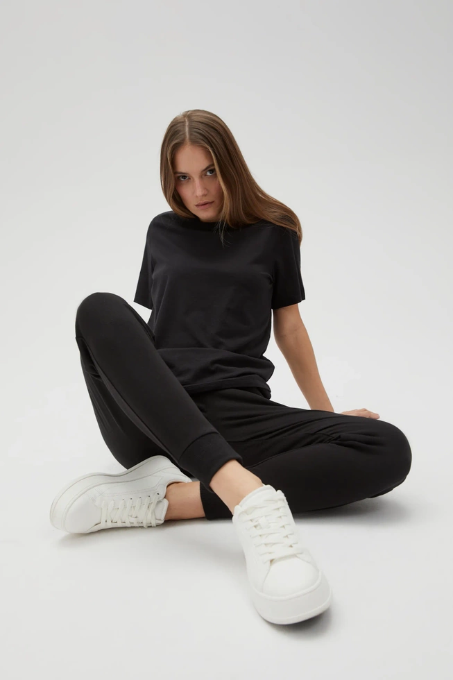 WOMEN'S JOGGING PANTS L-DR-4600 BLACK