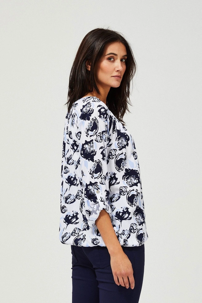 Bluzka koszulowa z ozdobnym dekoltem L-KO-3418 L.BLUE