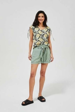 Viscose shorts with a tie