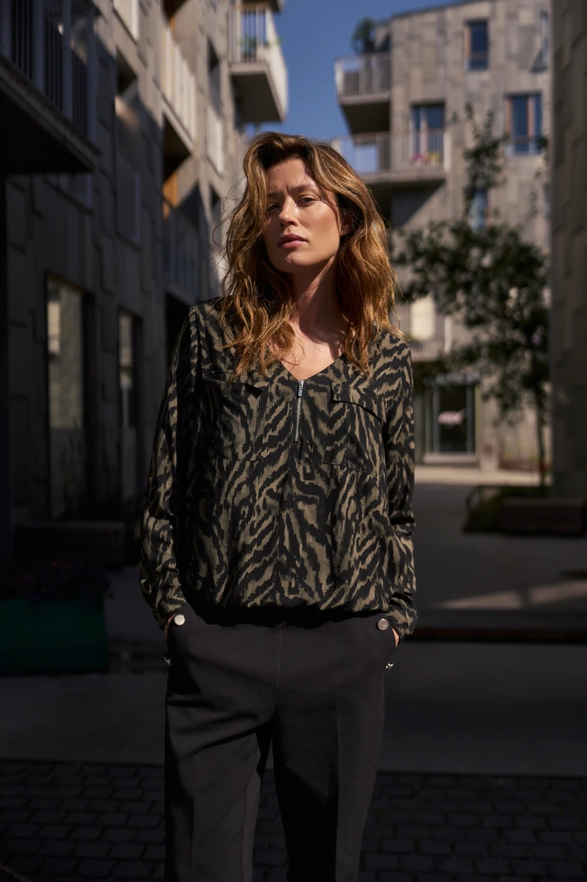 WOMEN'S SHIRT Z-KO-4821 D.OLIVE