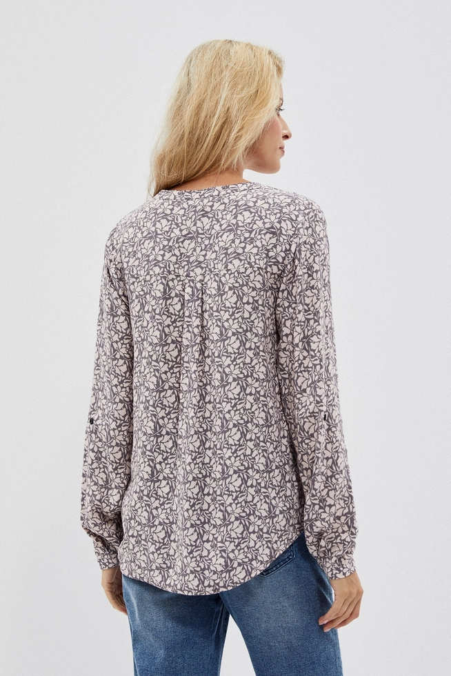 Blouse with a floral print