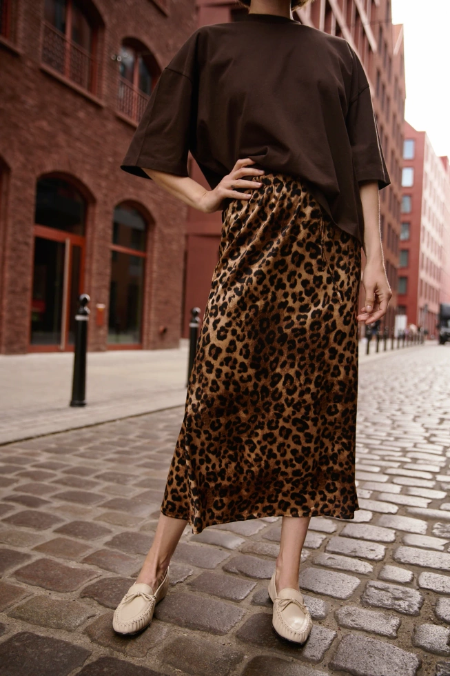 WOMEN'S SKIRT Z-SC-4808 BROWN