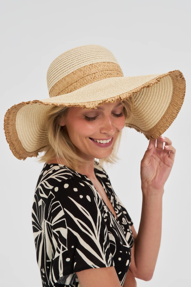WOMEN'S HAT L-CZ-4600 L.BEIGE