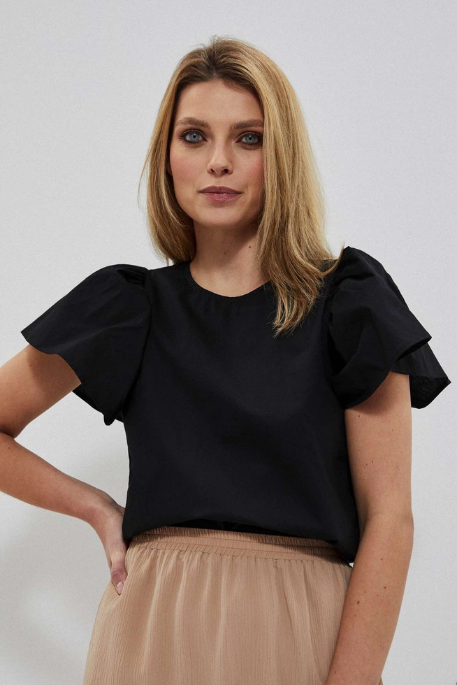 Shirt with puff sleeves