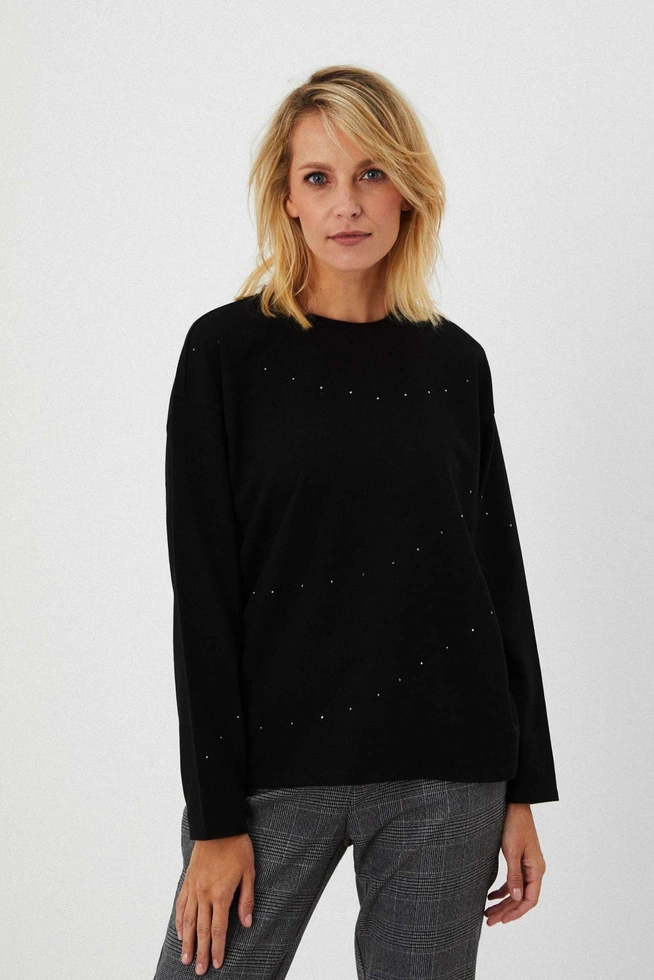 Sweatshirt with rhinestones