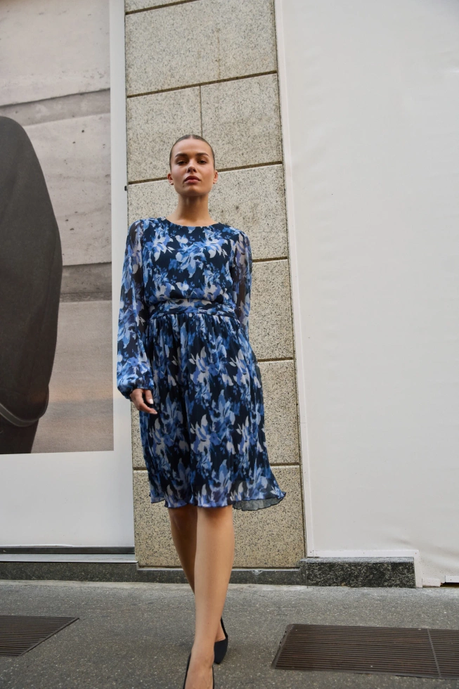 SUKIENKA DAMSKA L-SU-4906 NAVY-pakiet